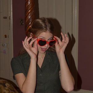 Meet your Posher, Jillian